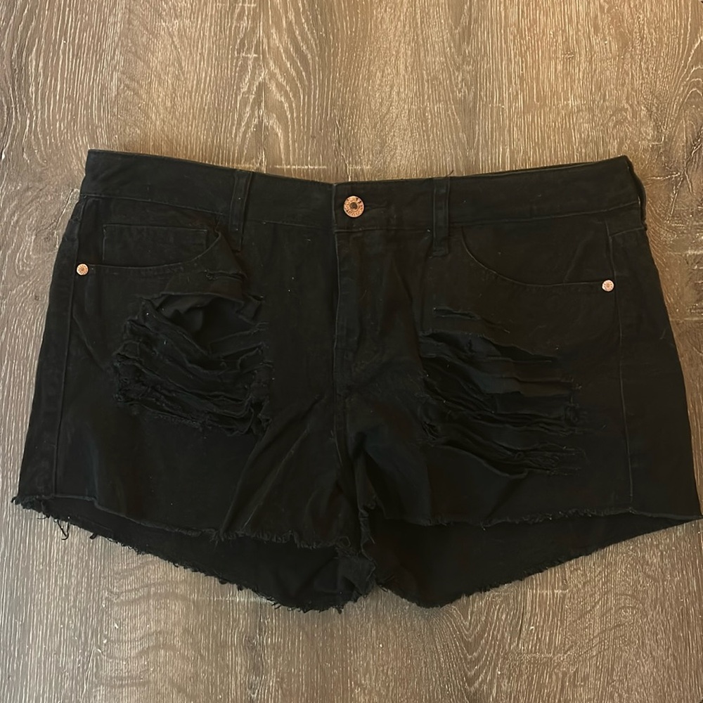 Guess Black Ripped Jean Shorts Size 31
